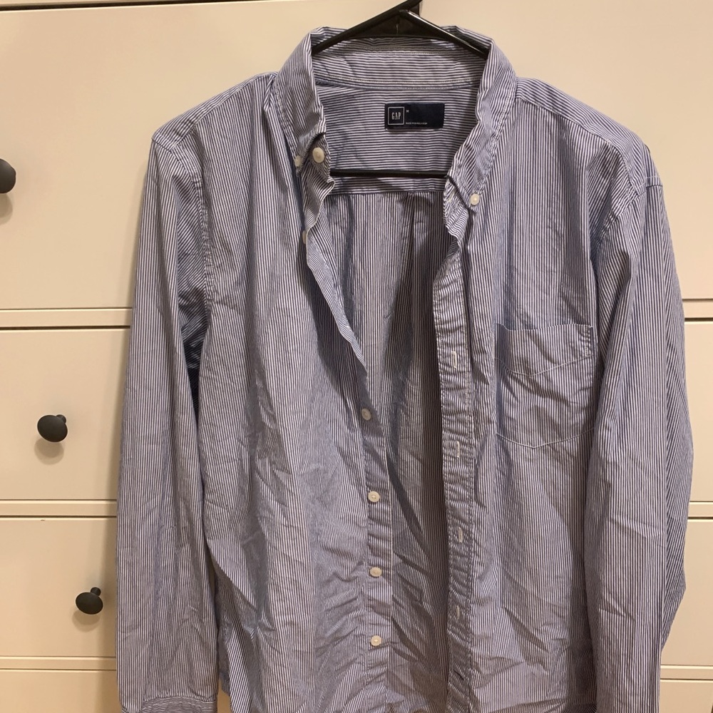 button down - Picture 3 of 5